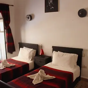 3* Hotel typu riad Inna & Watersports Center